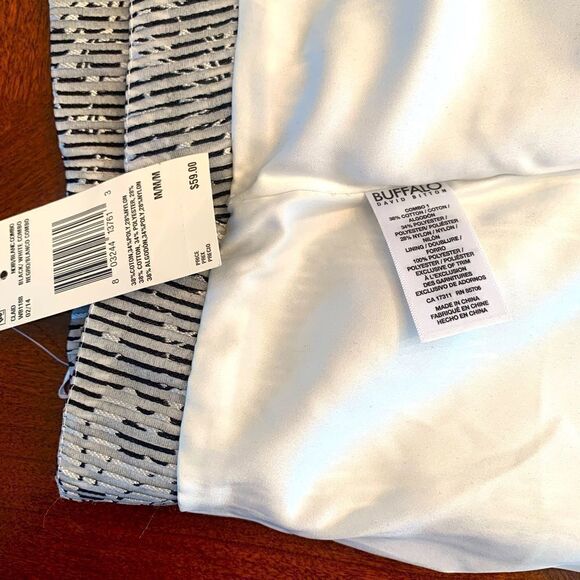 Buffalo mini fluffy skirt size M, NWT - Picture 3 of 3